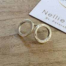 Load image into Gallery viewer, Skirt The Issue