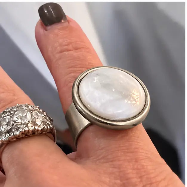 That’s Hot Mother-of-Pearl Shell Statement Ring