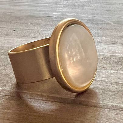 Hello Darling shell gold statement ring