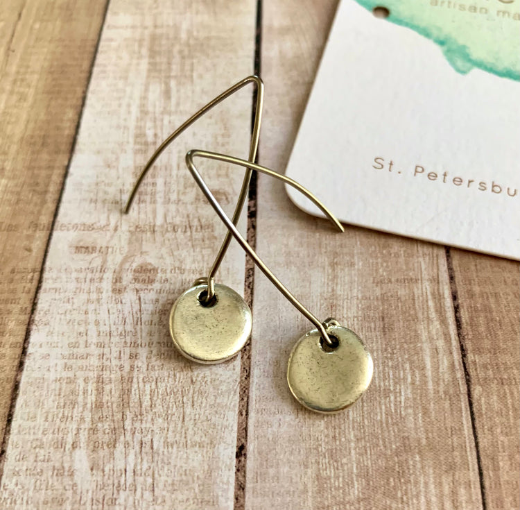 Cutie Antique Silver Disc Dangle Earrings